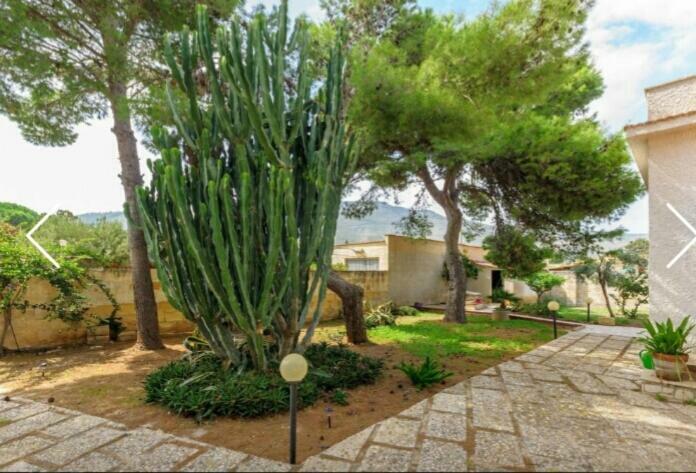 Villa Casa Vacanze Il Gelso Rosso à Valderice Extérieur photo
